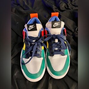 Women’s Nike Dunks Size 8 Like New
